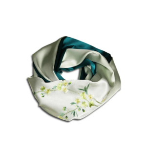 11__Su_Embroidery_Handcrafting_Flora_Silk_Scarves_155_35