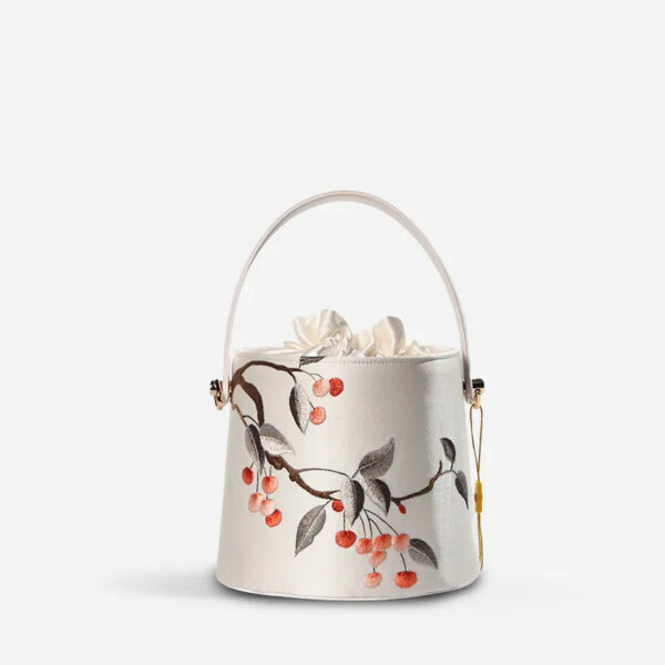 Handcraft Embroidery Drawstring Bucket Bag Lychee