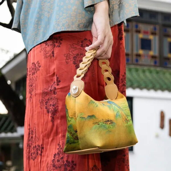 Chinese Painting Xiangyunsha Silk Shoulder Bag Designer Handbag - Image 4