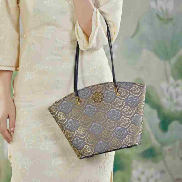 Embroidery Leather Shoulder Tote Bag Cloud Pattern Handbag - Image 7