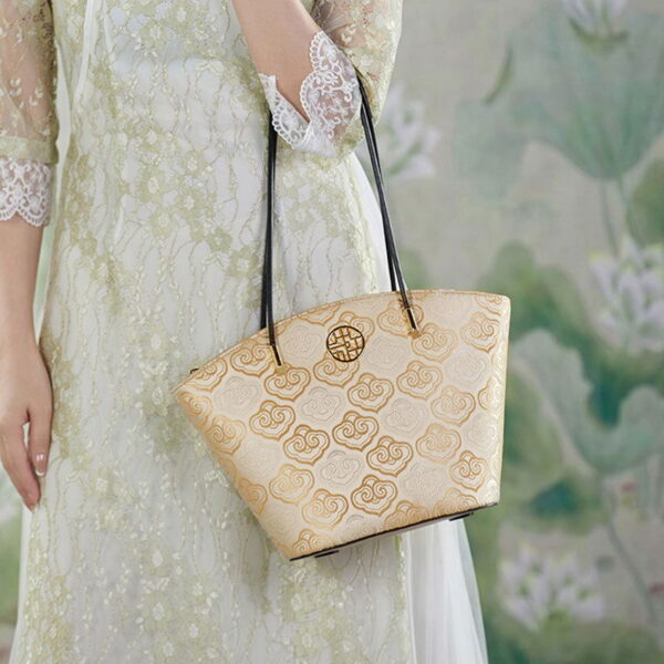Embroidery Leather Shoulder Tote Bag Cloud Pattern Handbag - Image 5