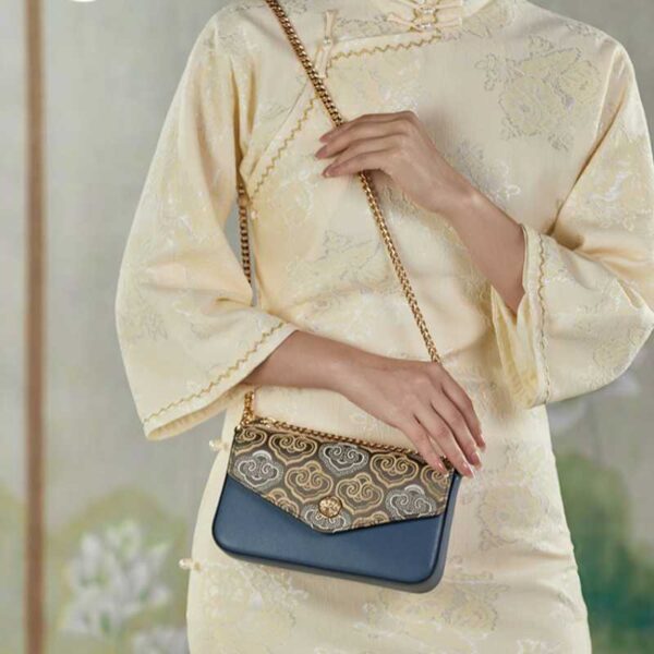Embroidery Leather Flap Clutch Bag Auspicious Clouds Handbag - Image 5