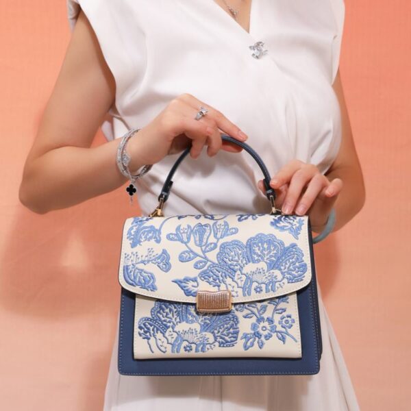 Embroidery Leather Peony Clutch Bag New Chinese Style Handbag - Image 4