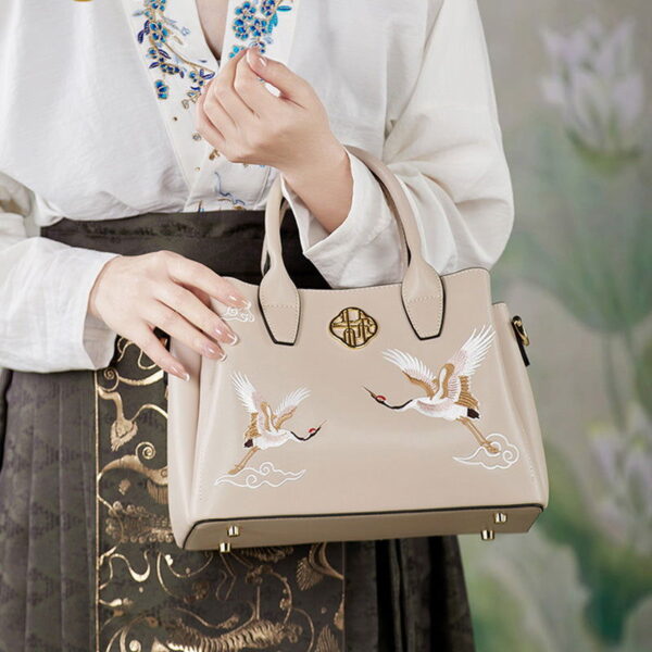 Embroidery Leather Tote Bag Traditional Crane - Image 2