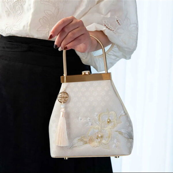 Embroidery Mulberry Silk Orchid Kiss Lock Clutch Handbag - Image 2