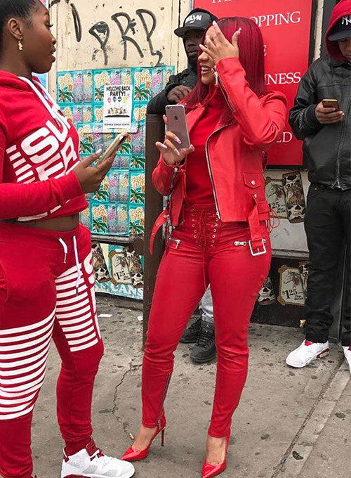 cardibleatherpantslook