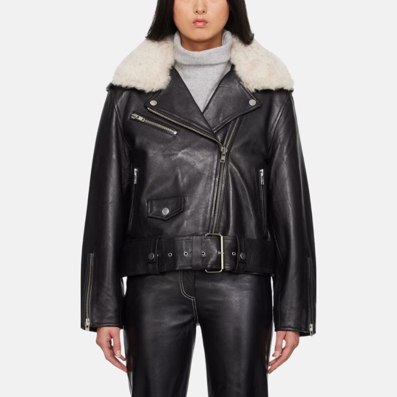 black-biker-leather-jacket-women-with-fur-collar_90be09ff-7383-4fad-bb8a-52849cc97c95
