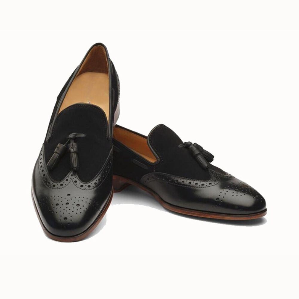 leather-black-tassel-loafers-men_f309cc33-4661-447e-8926-fca4095c3ef0