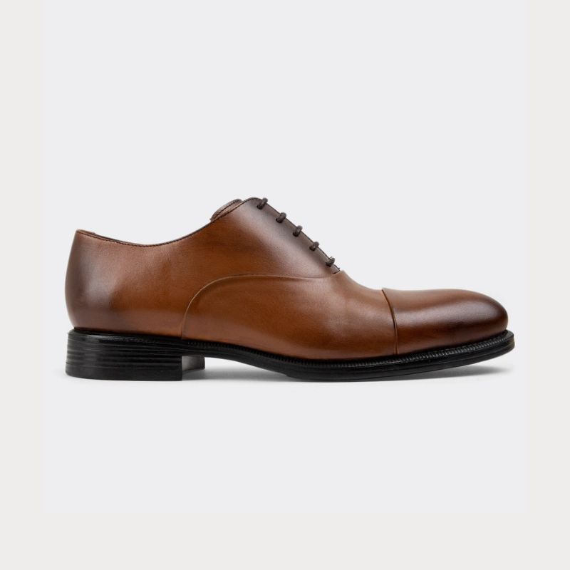 mens-toe-cap-tan-brown-oxford-shoes_beb9c57f-637c-4286-94d7-56e23cd247b7