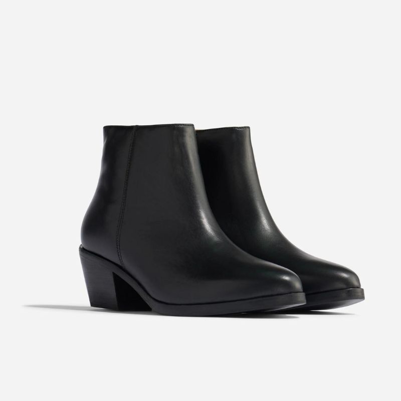 womens-leather-heel-shoes_c99a608f-a125-4e21-89e0-3164e9ab2d49